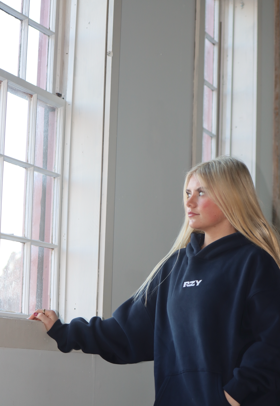 NAVY RZY HOODIE