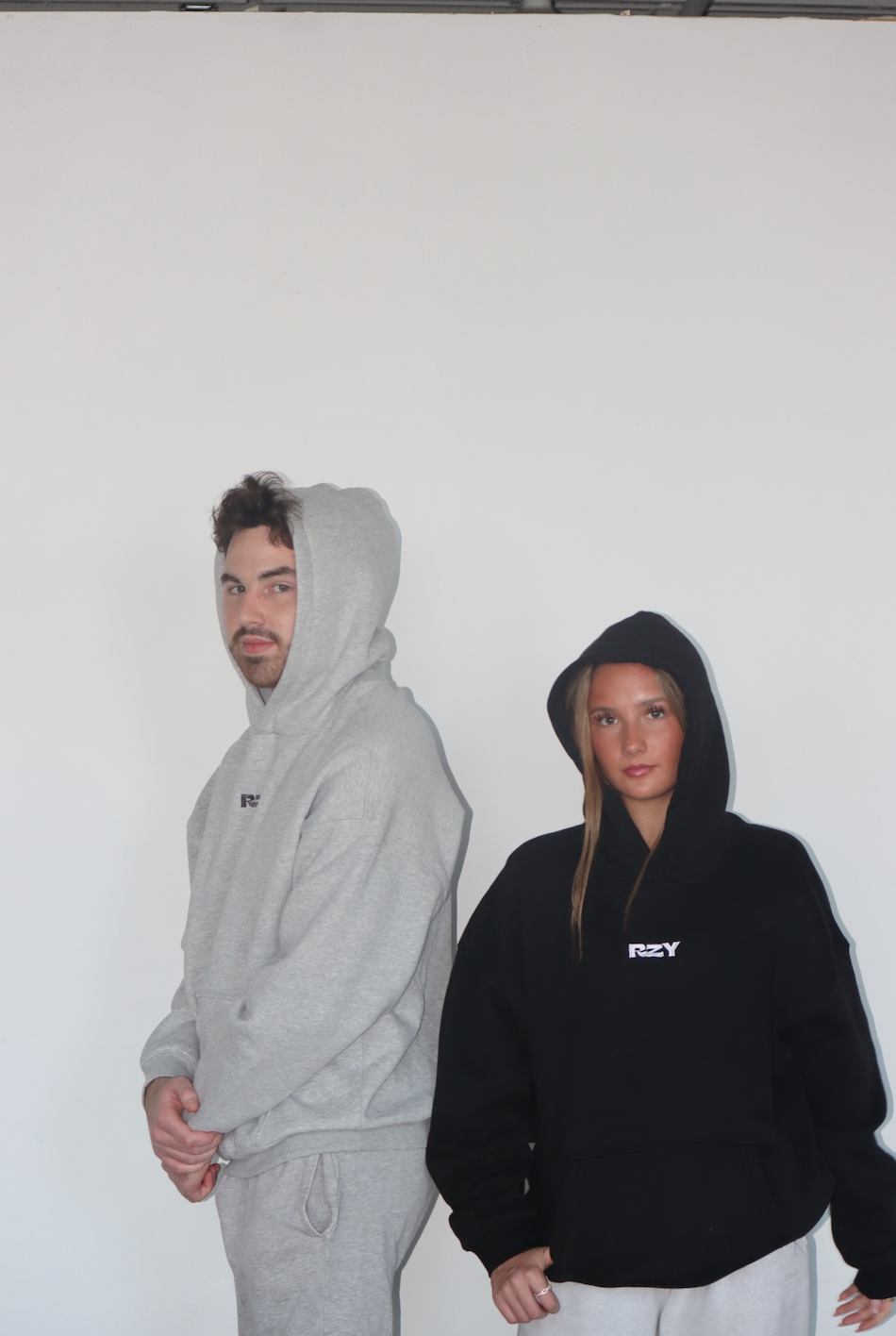 BLACK RZY HOODIE